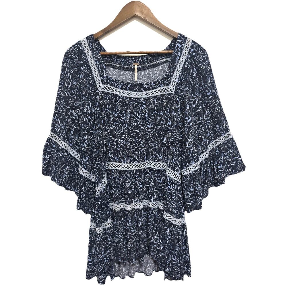 Free People Floral Tunic Top Small Boho Bell Sleeve Crochet Lace Peasant Blouse